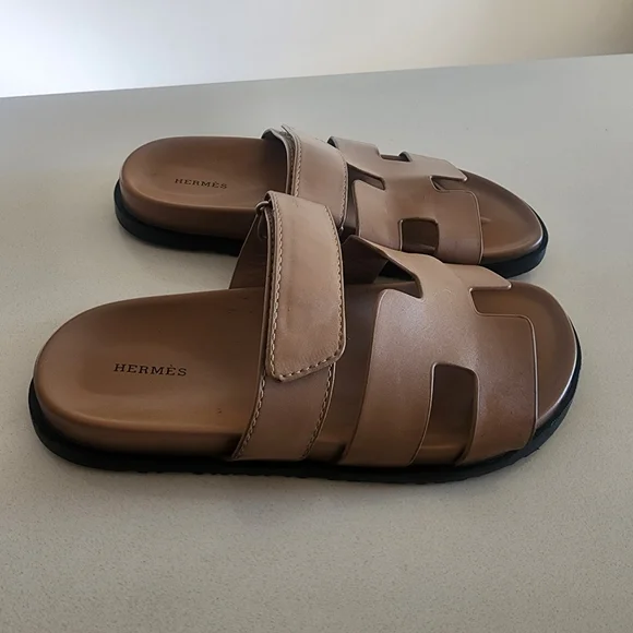 Chypre Tan Sandals - Picture 2 of 8